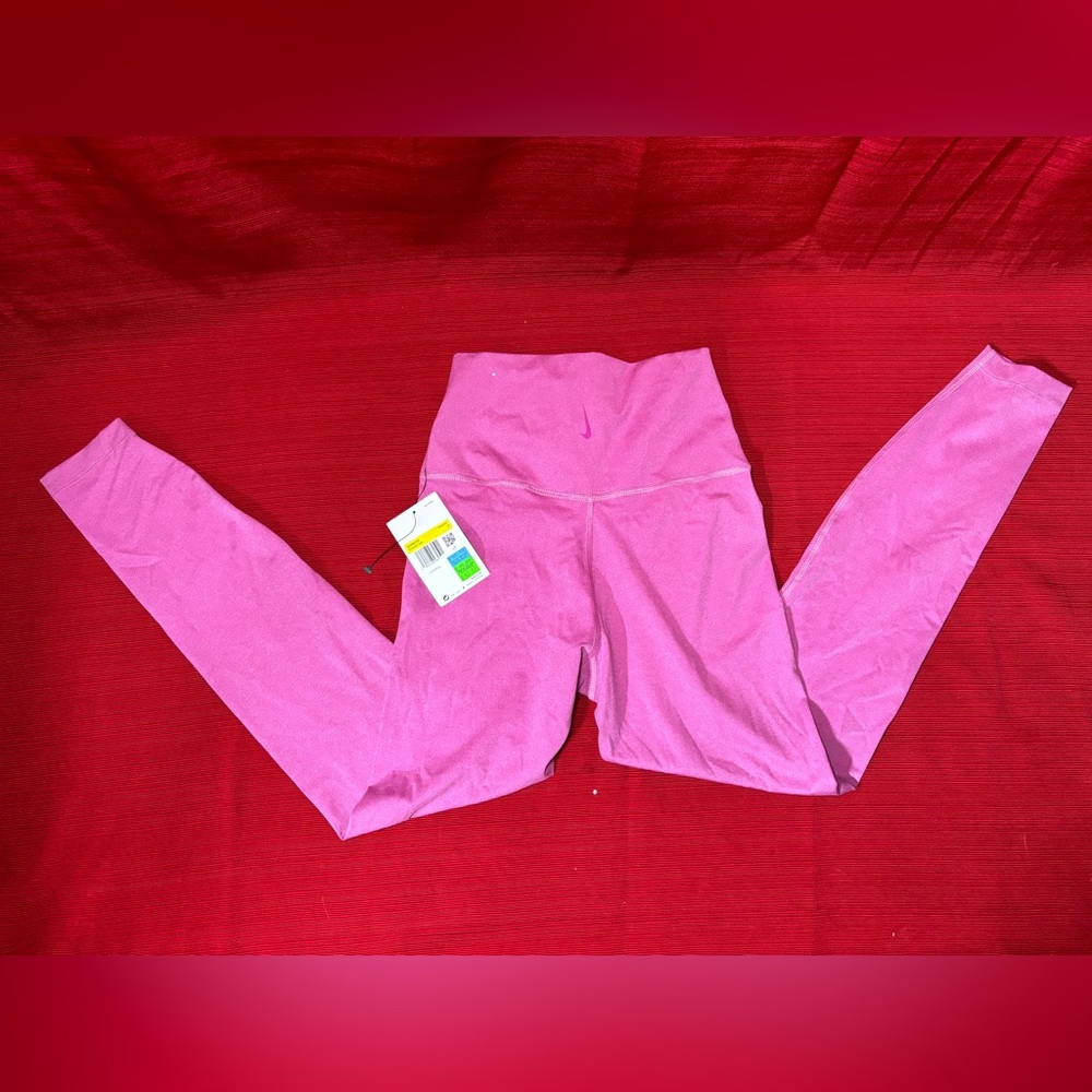 Nike Yoga Leggings